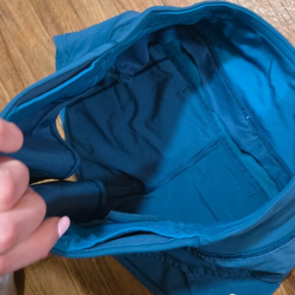 Lululemon speed up lined shorts 2.5 - Picture 4 of 4